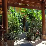Suites Madalena Itamambuca